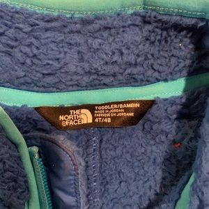 Boys 4t north face vest